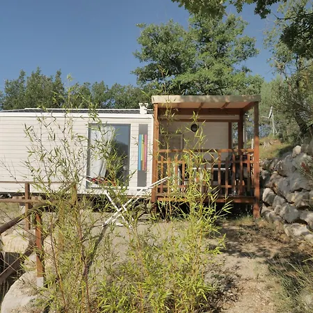 Camping Pres Du Lac De Sainte Croix Bauduen Exterior foto